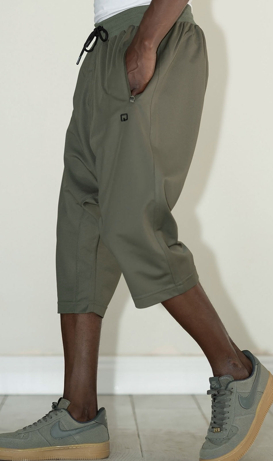 QL Relaxed Lightweight Cropped Joggers in Khaki  MOOMENN Men Clothing  Faithful Nutrition
