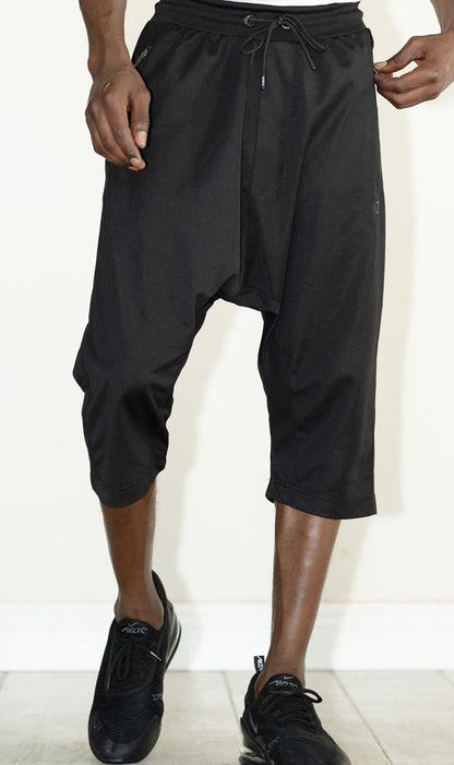 QL Relaxed Lightweight Cropped Joggers in Black  MOOMENN Men Clothing  Faithful Nutrition