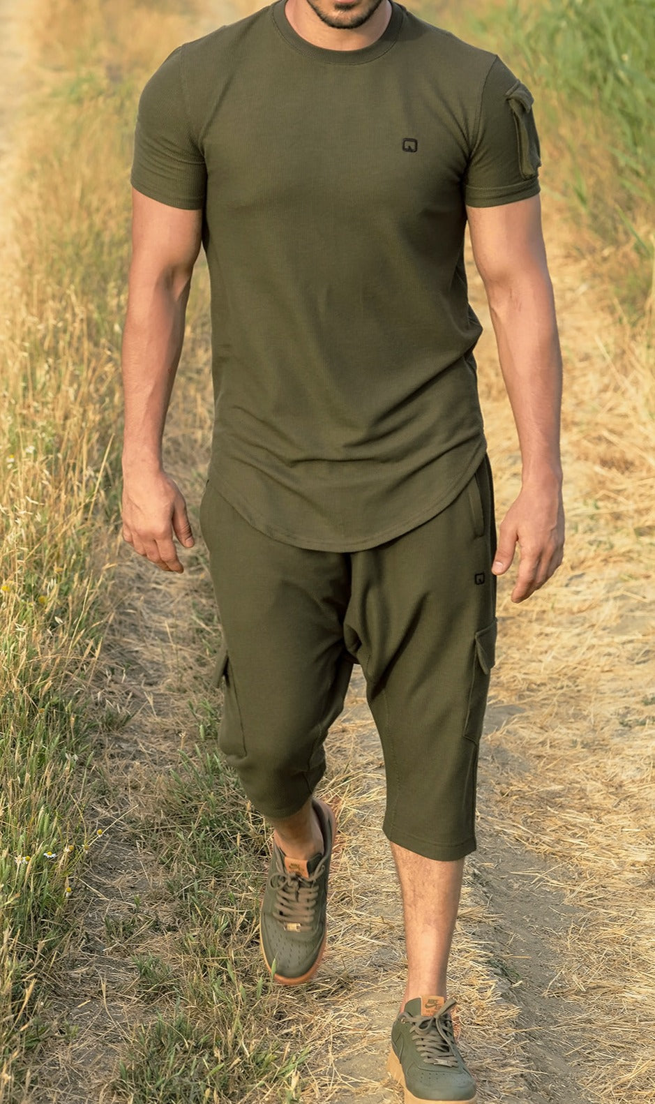 QL IGO Relaxed Cargo Shorts and T-Shirt Set in Dark Khaki  MOOMENN Men Clothing  Faithful Nutrition