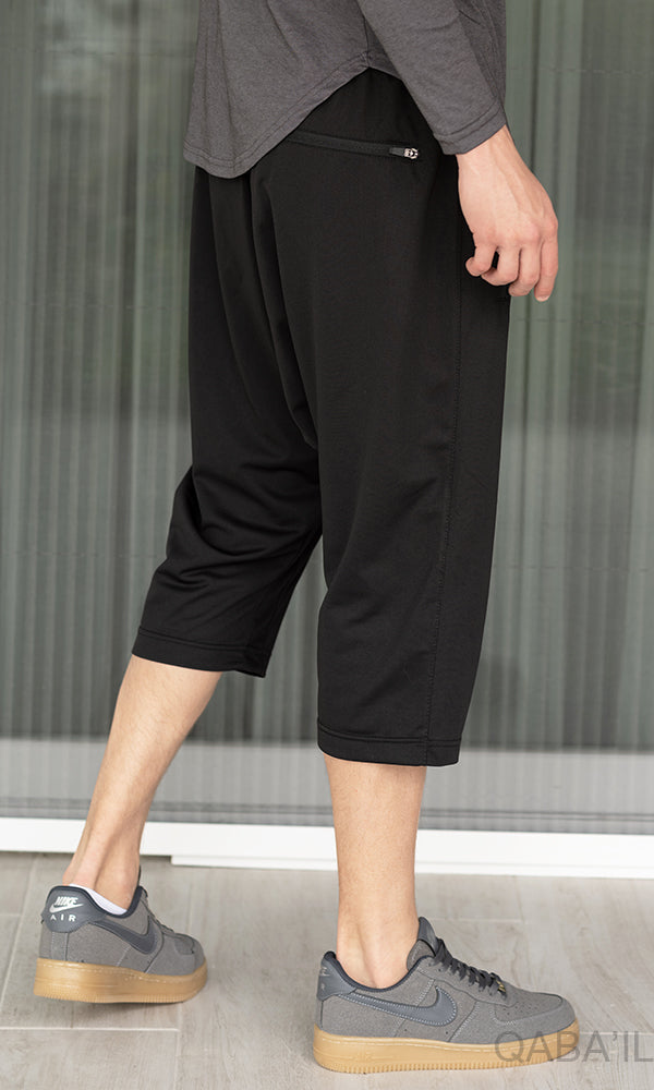 QL Relaxed Lightweight Cropped Joggers in Black  MOOMENN Men Clothing  Faithful Nutrition