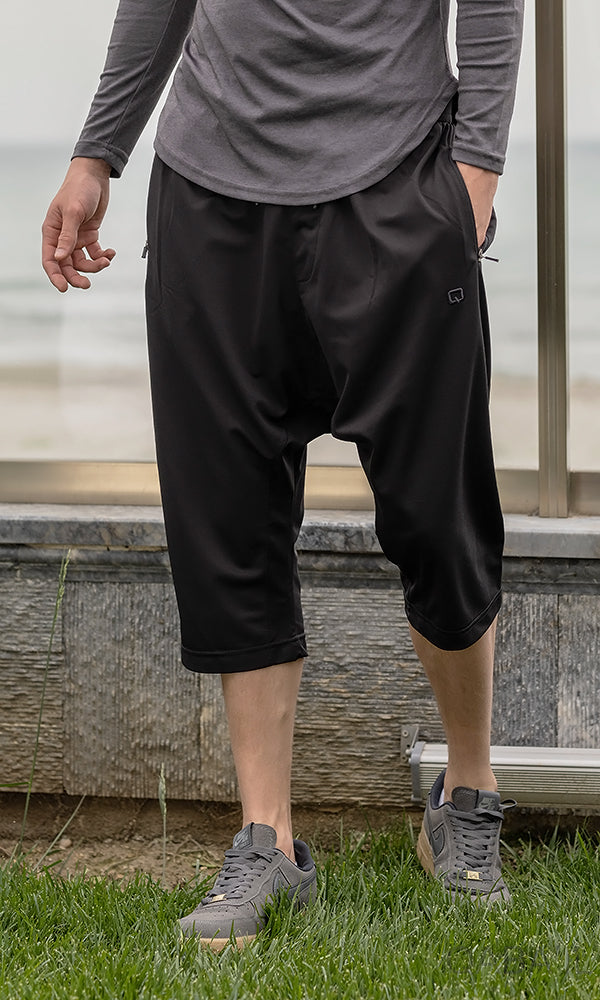 QL Relaxed Lightweight Cropped Joggers in Black  MOOMENN Men Clothing  Faithful Nutrition