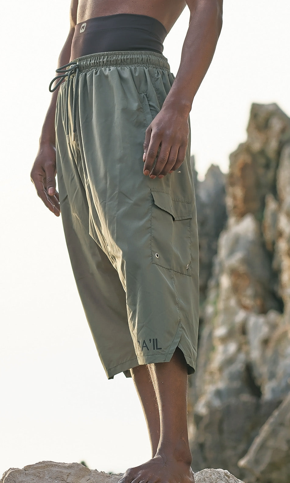 QL Halal Cargo Swim Shorts SB UNI in Khaki  MOOMENN Men Clothing 5040 Sarouel de bain uni S25 / Khaki / XXL Faithful Nutrition